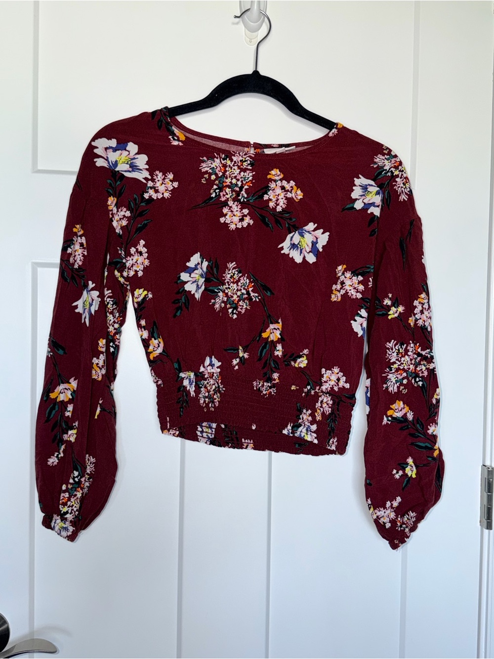 SO Burgundy Floral Long Sleeve Smocked Crop